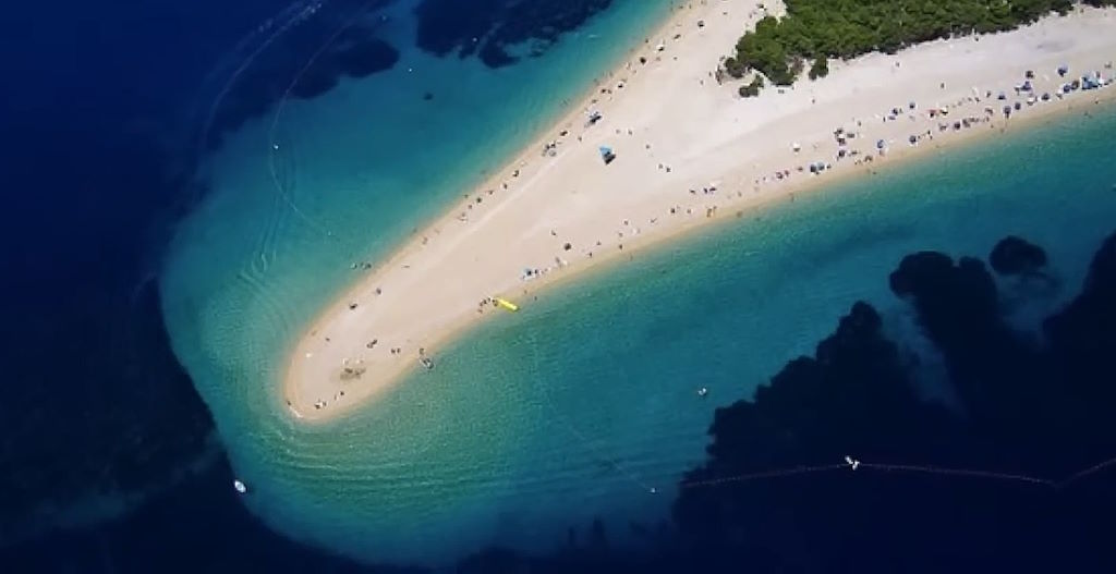 Playa del Cuerno de Oro en Hvar