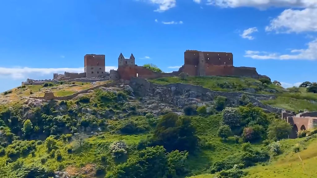 El castillo de Hammershus es la fortaleza medieval más grande de Escandinavia