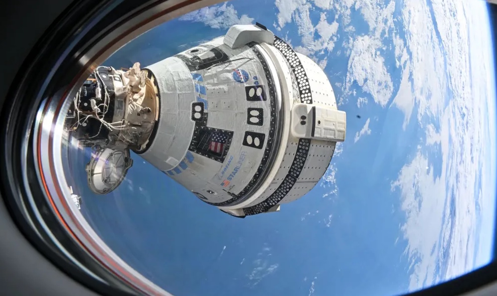 Imagen reciente de la cápsula Starliner adosada a la Estación Espacial Internacional