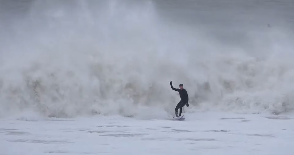 La bahía de Klitmøller es conocida como el Hawaii frio