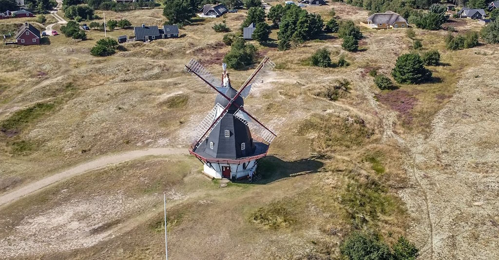 Molino de viento en la isla de Fano