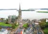 Cobh es un destino que invita a reflexionar sobre el pasado, mientras se disfruta de la belleza y el encanto de un puerto irlandés lleno de historia y tradición.