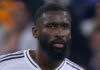 Rudiger con cara de decepción tras anular el árbitro su gol por fuera de juego